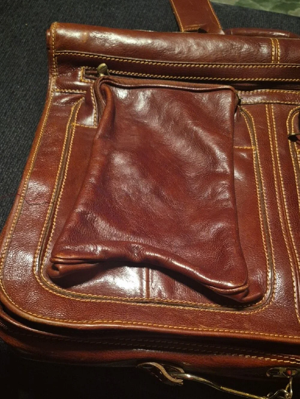 Men’s Leather Briefcase in Rich Brown